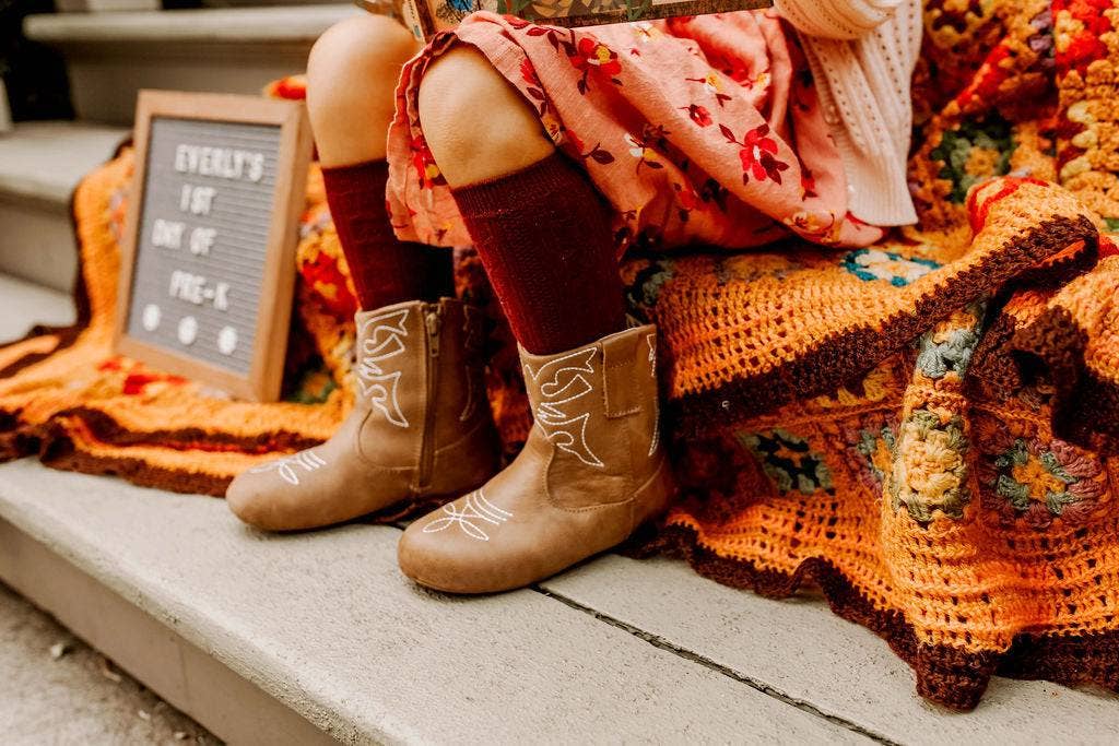 The Cowboy Boot: Desert Sand {Premium Leather} / 2 (Original Non-Slip Soft Sole)