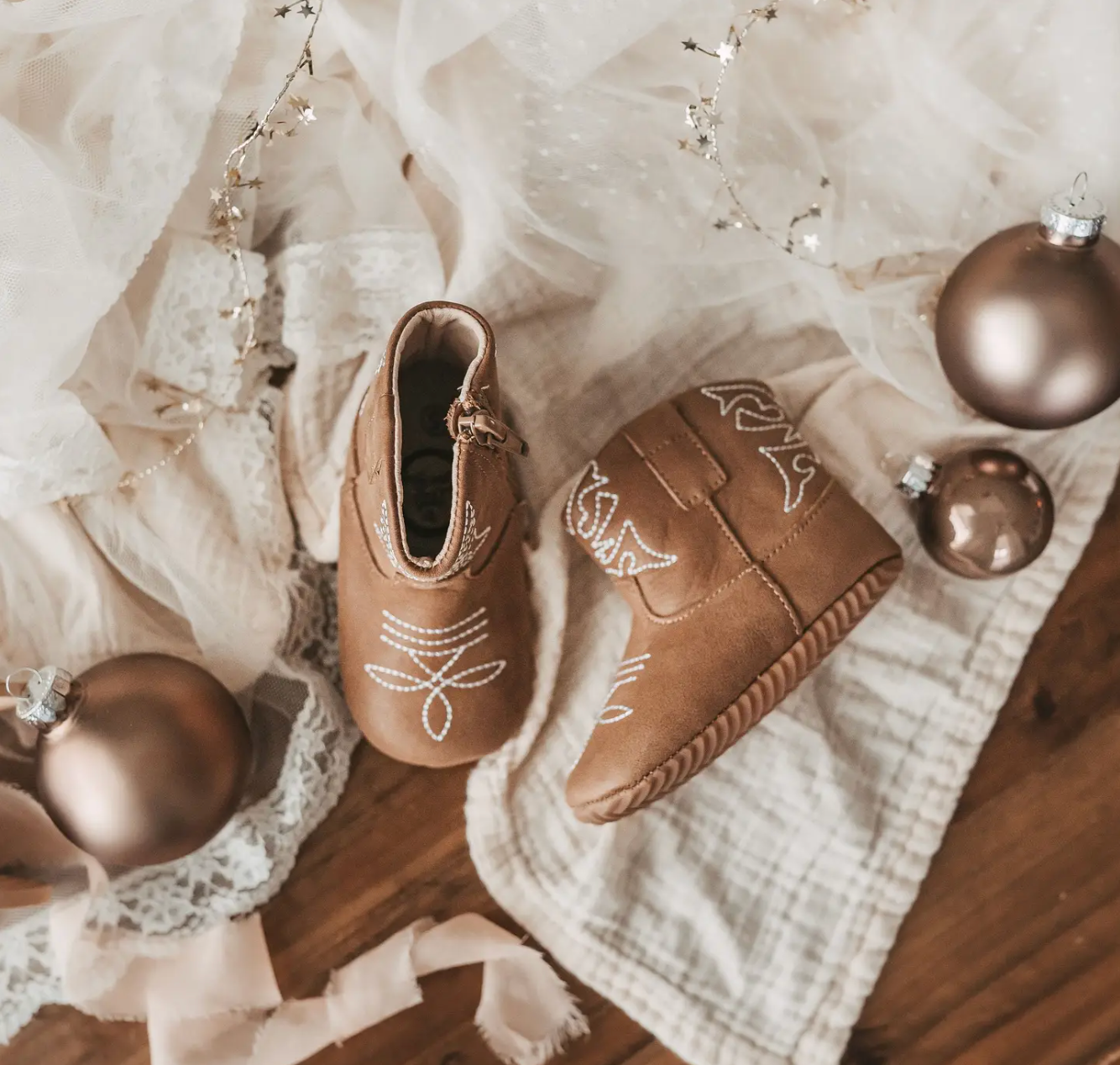The Cowboy Boot: Desert Sand {Premium Leather} / 2 (Original Non-Slip Soft Sole)