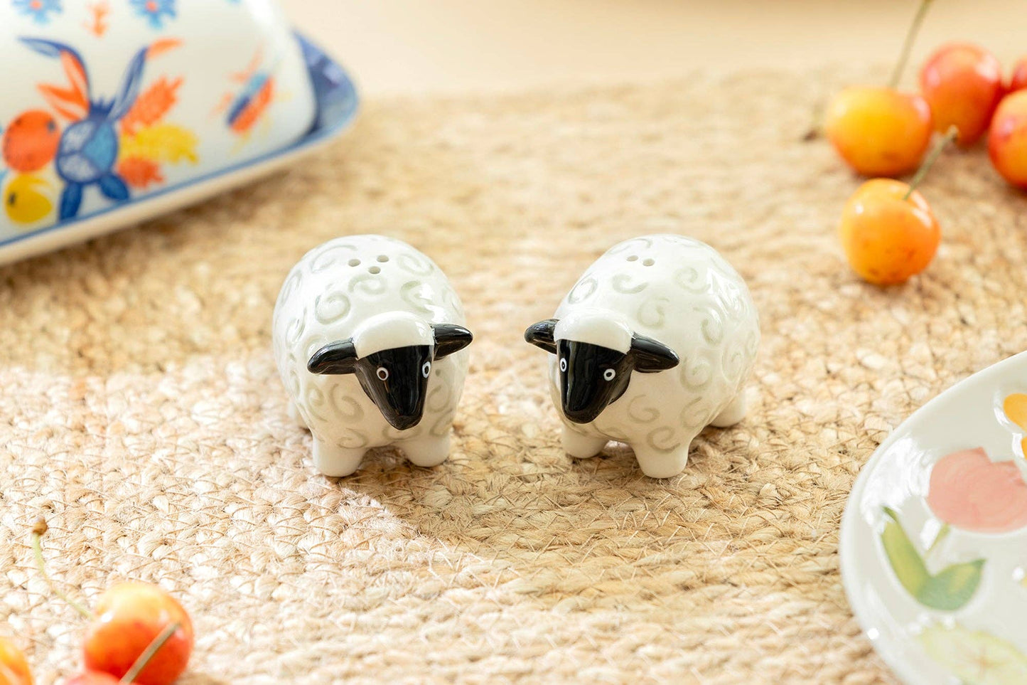 Sheep Ceramic Salt and Pepper Shaker Set