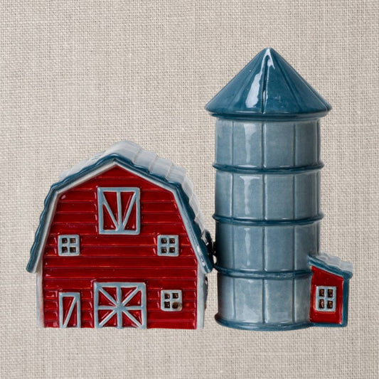 Barn & Silo Cermaic Salt and Pepper Shaker Set