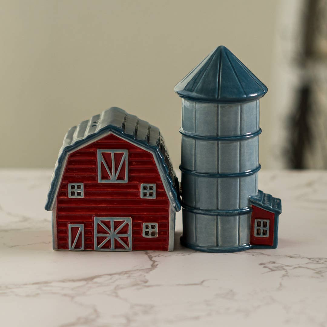 Barn & Silo Cermaic Salt and Pepper Shaker Set