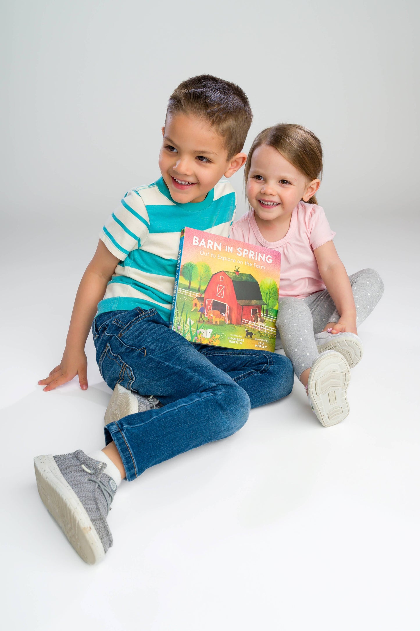 Barn in Spring: Out to Explore on the Farm Board Book