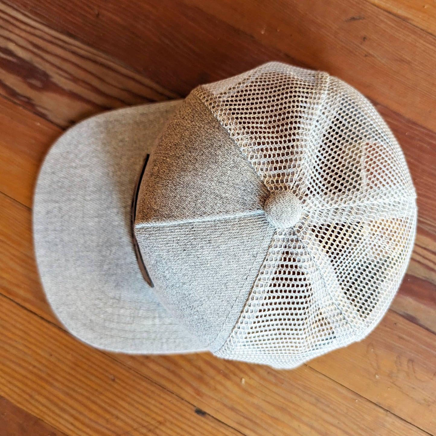 "Some Friends have Feathers" Trucker Hat for Outdoor Kids: Black