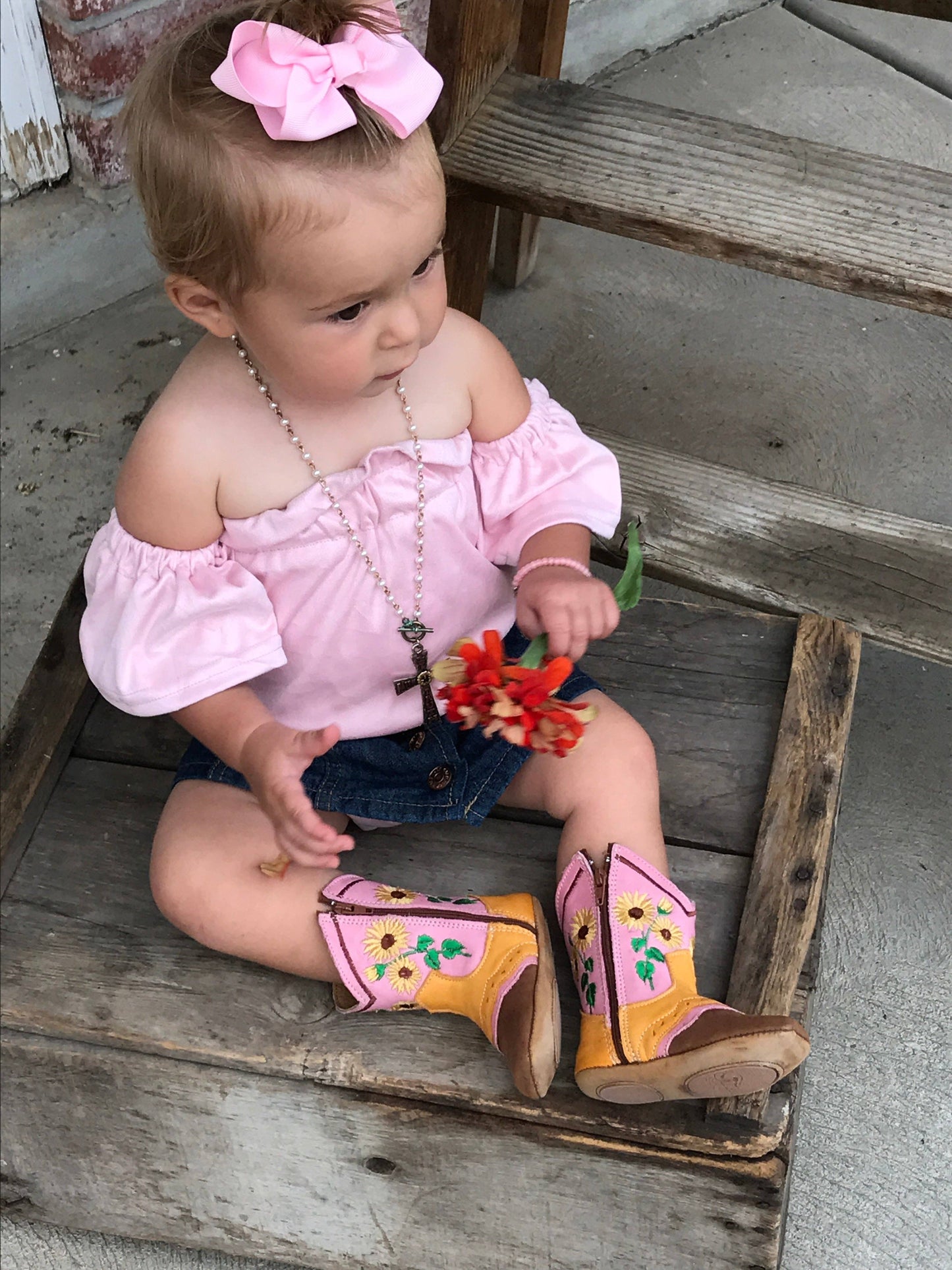Sophie Sunflower Baby Boots: Size 2 (6-12 months)