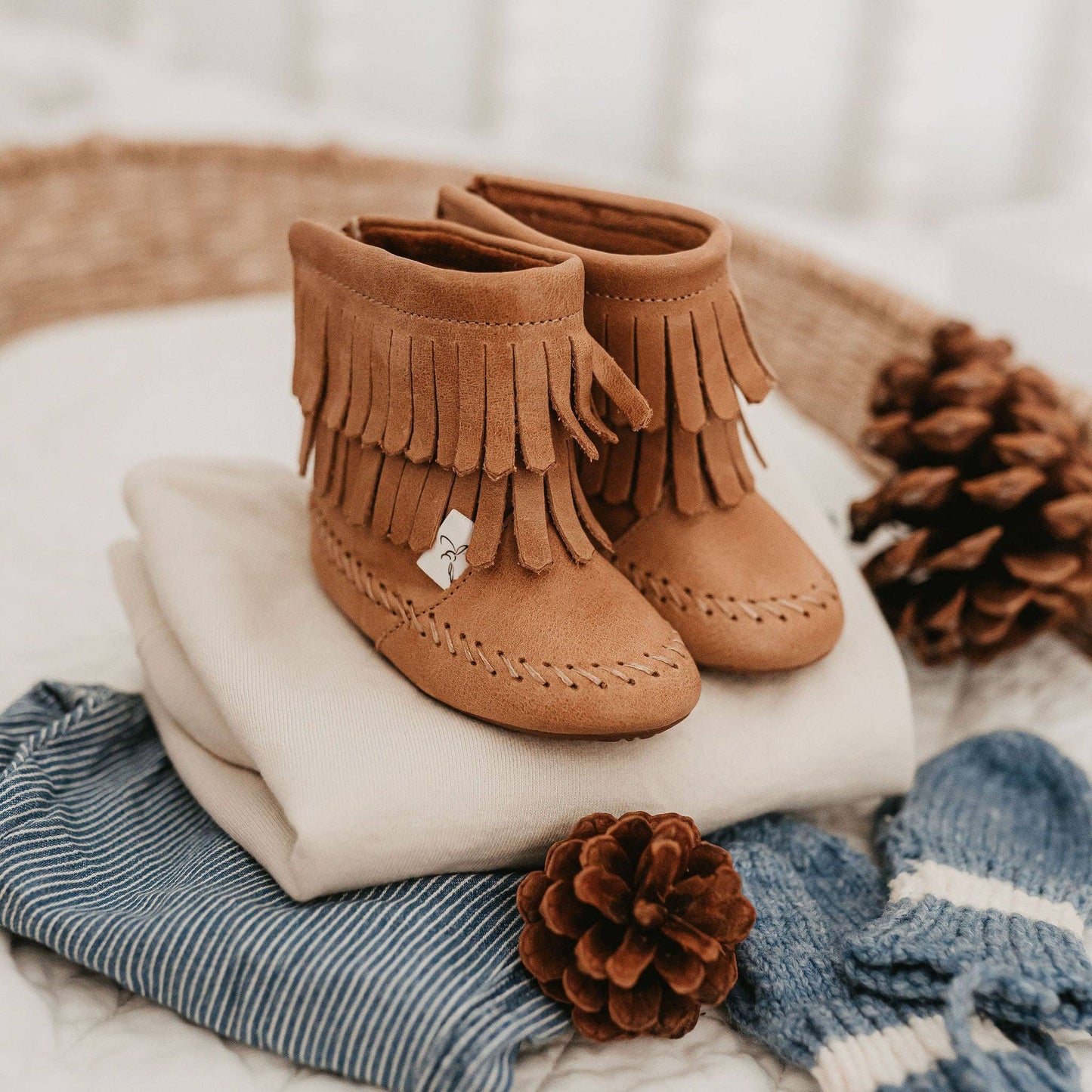 The Cozy Boot: Taupe / 4 (Weatherproof Soft Sole)