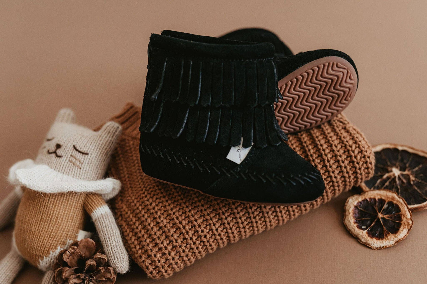 The Cozy Boot: Taupe / 5 (Barefoot Sole)